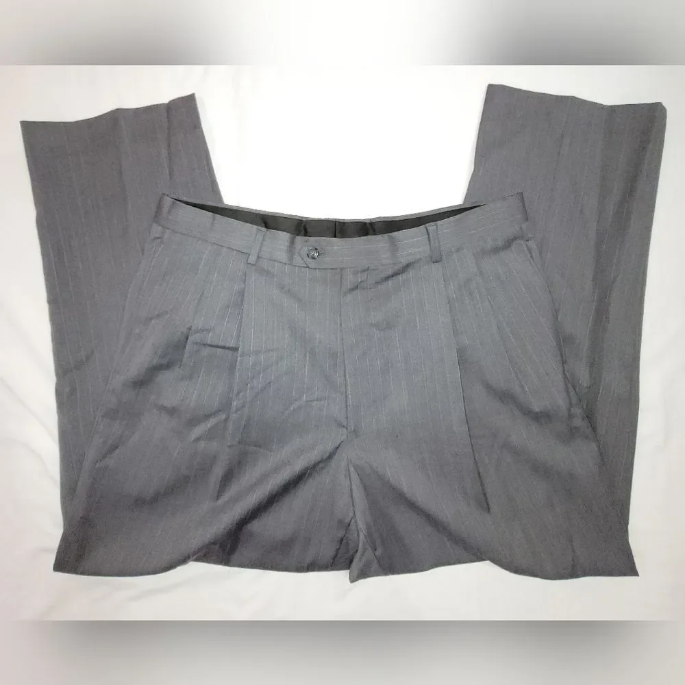 Jos. A. Bank Size 43 Regular / 37 Waist Gray Men's 2 Piece Suit Jacket & Pants - Picture 5 of 7